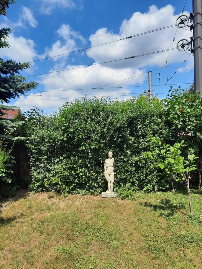Apartamento Kunstoase Am Blauen Haus Dresde Exterior foto